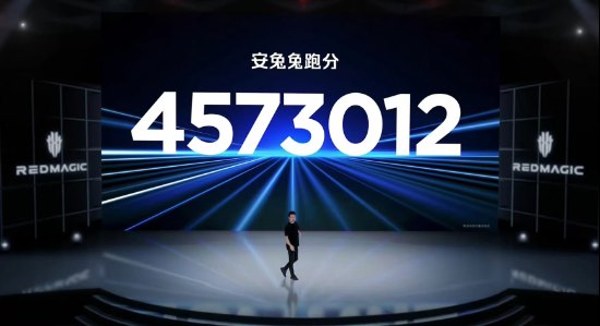 “分数比第一名还高” 安兔兔疑似“炮轰”努比亚红魔造假,网友称“跑分就是个笑话”